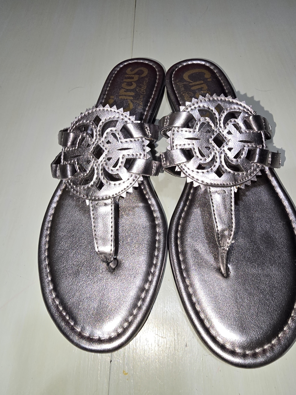 Circus by Sam Edelman Women’s Metallic Silver Leather Sandals